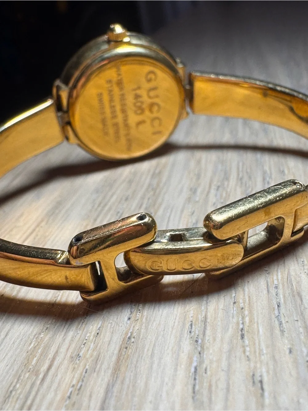 Gucci Gold Tone Ladies Bangle Watch